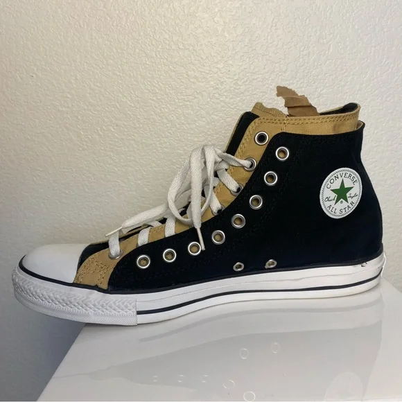 EUC Converse Chuck Taylor All Star High Tops Black and Tan Size M11, W13 - Picture 6 of 10